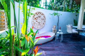 Flower Moon Villa lovely hideaway In Heart of Ubud